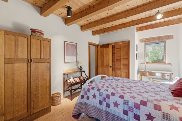 23 Camino De Las Minas, Santa Fe, NM 87508