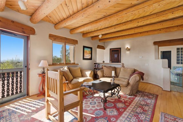 23 Camino De Las Minas, Santa Fe, NM 87508