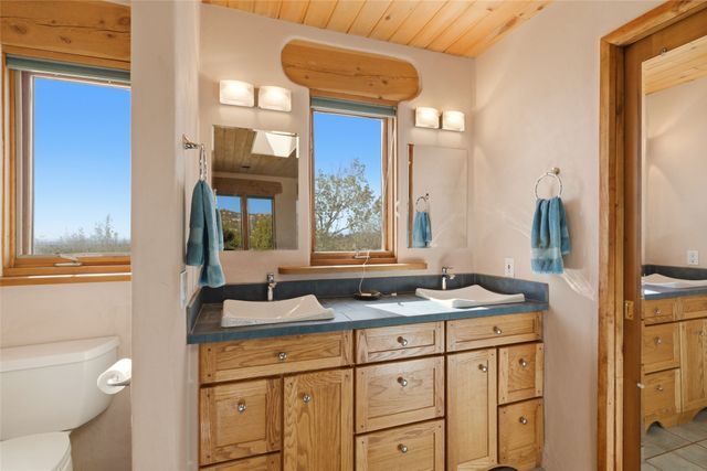 23 Camino De Las Minas, Santa Fe, NM 87508