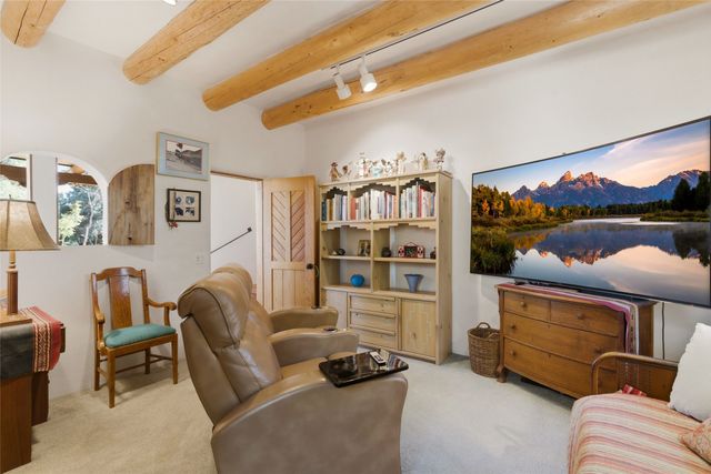23 Camino De Las Minas, Santa Fe, NM 87508