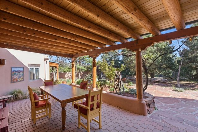 23 Camino De Las Minas, Santa Fe, NM 87508