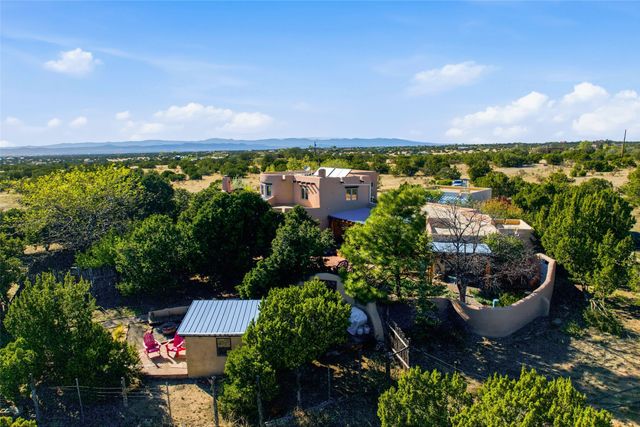 23 Camino De Las Minas, Santa Fe, NM 87508