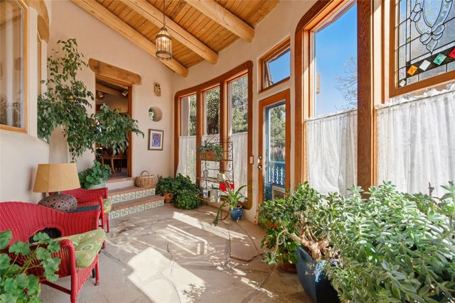 23 Camino De Las Minas, Santa Fe, NM 87508