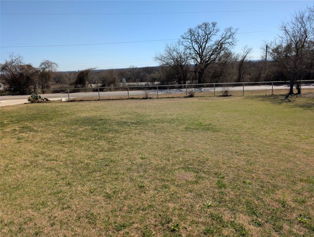3518 Old Mineral Wells Highway, Weatherford, TX 76088