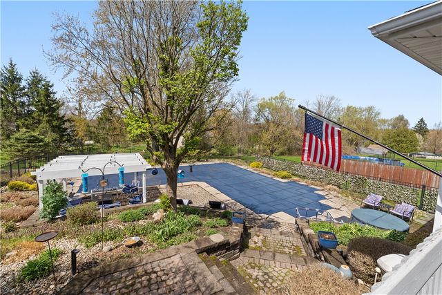 291 Farmview Drive, Walworth, NY 14502