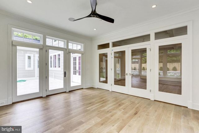 1601 WRIGHTSON, Mclean, VA 22101