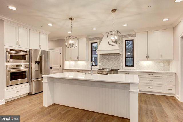 1601 WRIGHTSON, Mclean, VA 22101