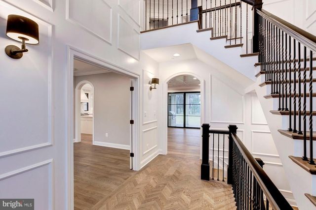 1601 WRIGHTSON, Mclean, VA 22101