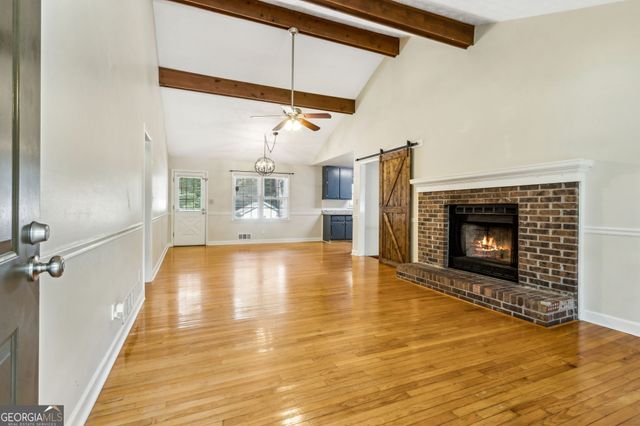 406 Farm Street, Loganville, GA 30052