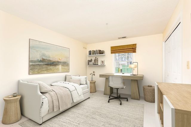 20 Weatherly Drive 4, Salem, MA 01970