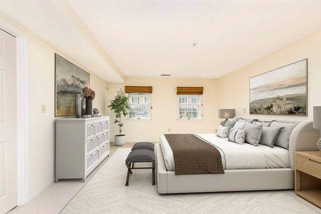 20 Weatherly Drive 4, Salem, MA 01970