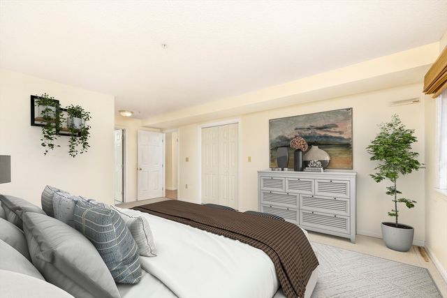 20 Weatherly Drive 4, Salem, MA 01970