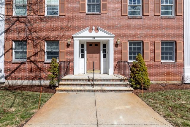 20 Weatherly Drive 4, Salem, MA 01970