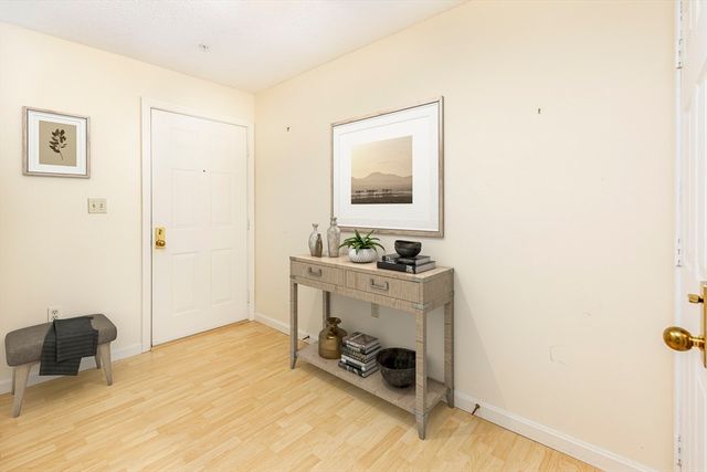 20 Weatherly Drive 4, Salem, MA 01970