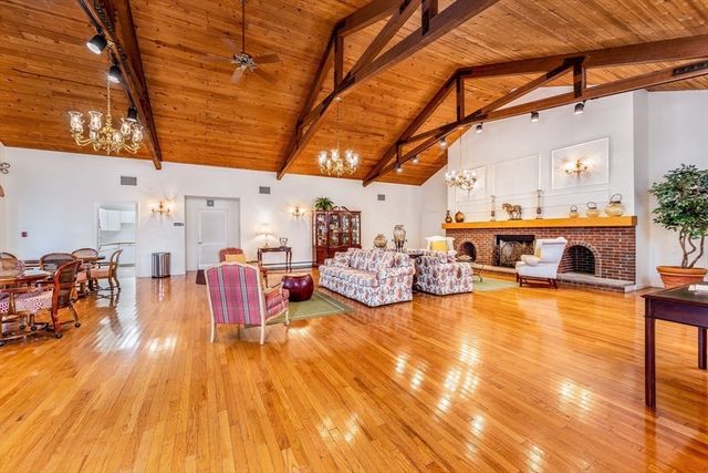 20 Weatherly Drive 4, Salem, MA 01970