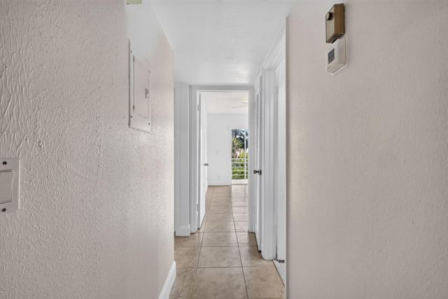 318 Normandy G 318, Delray Beach, FL 33484