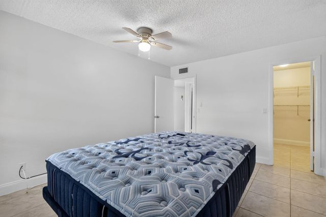318 Normandy G 318, Delray Beach, FL 33484