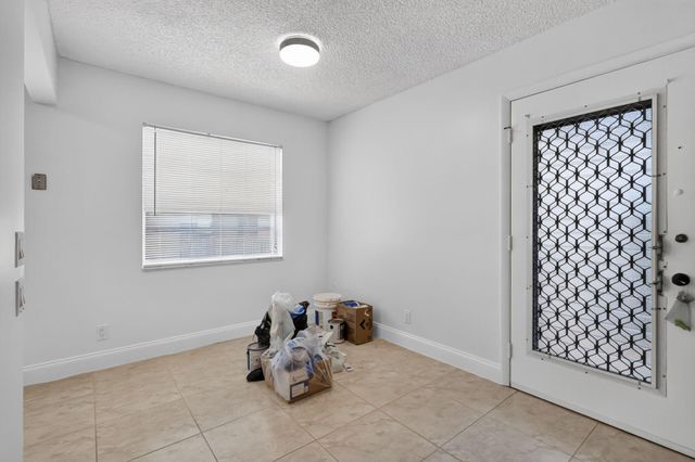 318 Normandy G 318, Delray Beach, FL 33484