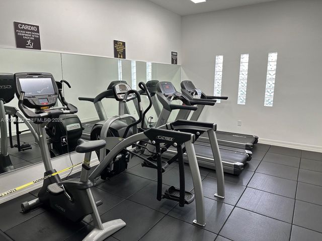 816 NW 11th St 803, Miami, FL 33136