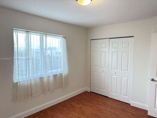 816 NW 11th St 803, Miami, FL 33136