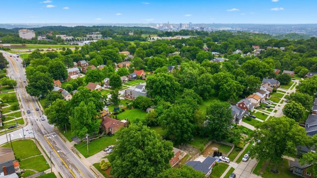 210 Kyles Lane, Covington, KY 41011