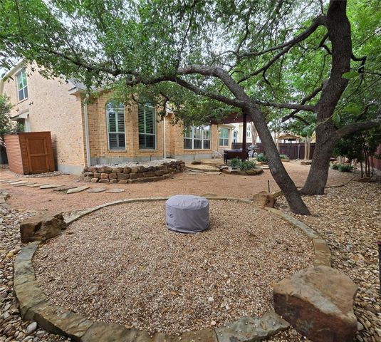 8208 Endeavor CIR, Austin, TX 78726