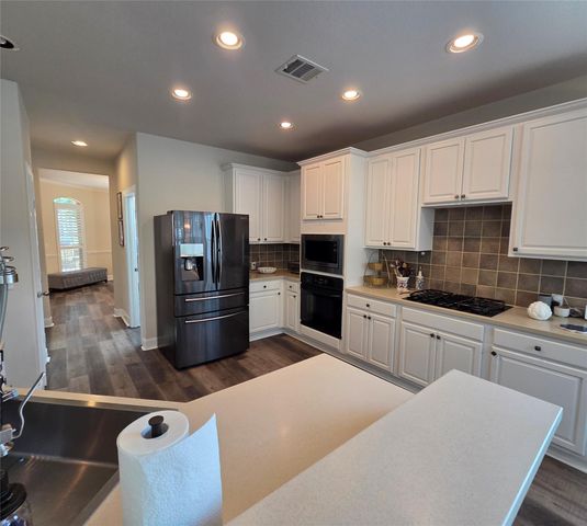 8208 Endeavor CIR, Austin, TX 78726