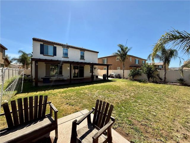 1042 Cordozo, Perris, CA 92571