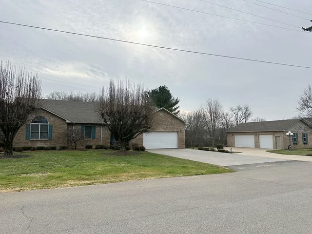 2606 Park West Dr, Cookeville, TN 38501