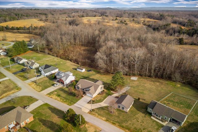 2606 Park West Dr, Cookeville, TN 38501