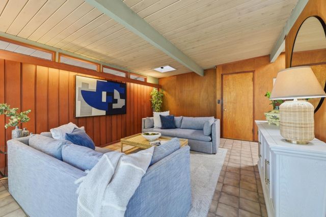 370 Shasta Drive, Palo Alto, CA 94306