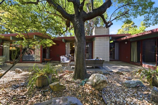 370 Shasta Drive, Palo Alto, CA 94306