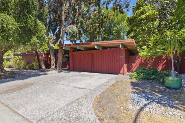 370 Shasta Drive, Palo Alto, CA 94306
