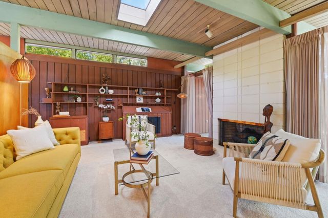 370 Shasta Drive, Palo Alto, CA 94306