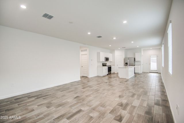 1749 W Stealth Avenue, Apache Junction, AZ 85120