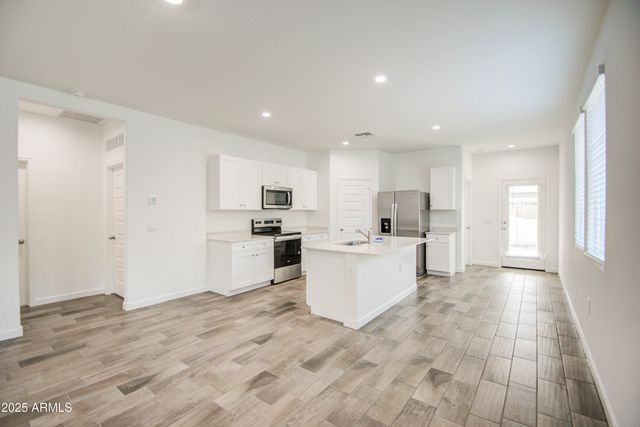 1749 W Stealth Avenue, Apache Junction, AZ 85120