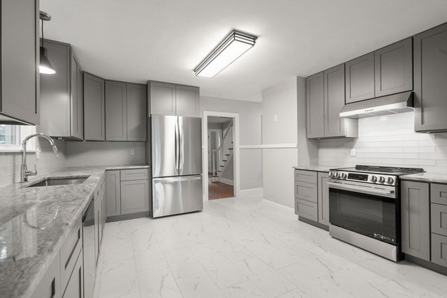 4 Westborough St, Worcester, MA 01604