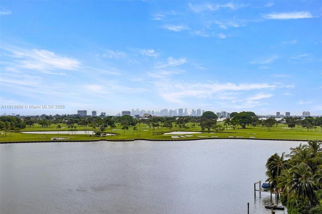 9400 W Bay Harbor Dr 101, Bay Harbor Islands, FL 33154