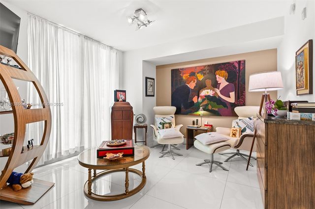 9400 W Bay Harbor Dr 101, Bay Harbor Islands, FL 33154