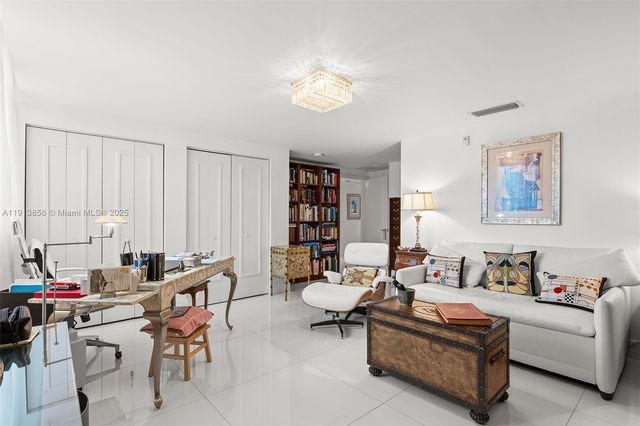 9400 W Bay Harbor Dr 101, Bay Harbor Islands, FL 33154