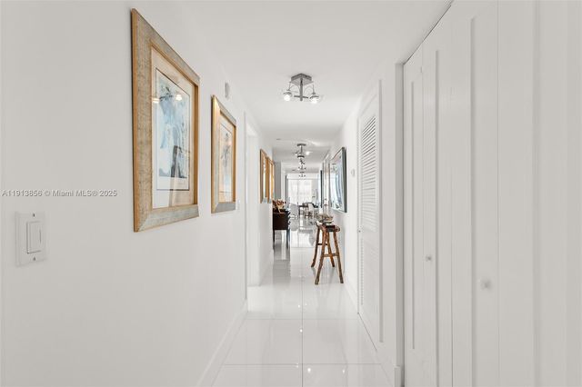 9400 W Bay Harbor Dr 101, Bay Harbor Islands, FL 33154