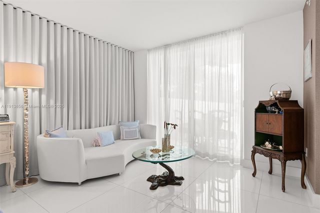 9400 W Bay Harbor Dr 101, Bay Harbor Islands, FL 33154