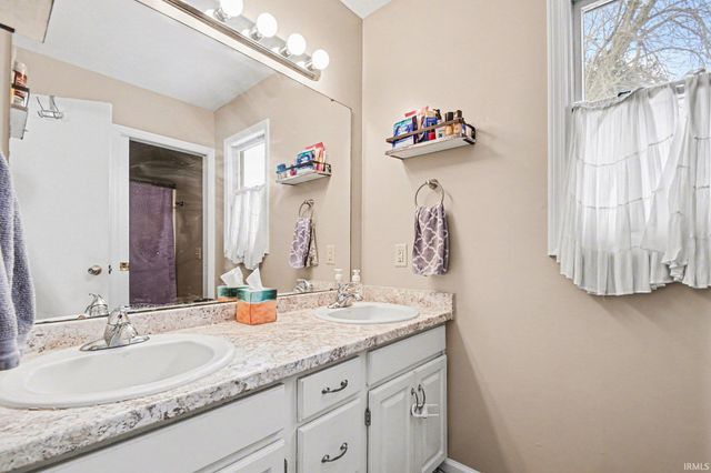 5507 Trippel Drive, Mishawaka, IN 46545