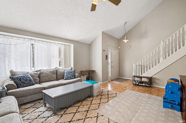 5507 Trippel Drive, Mishawaka, IN 46545