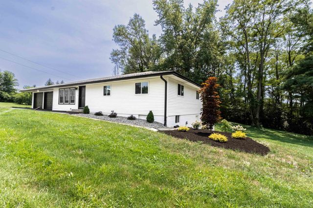 5065 E 1200 N, Roanoke, IN 46783