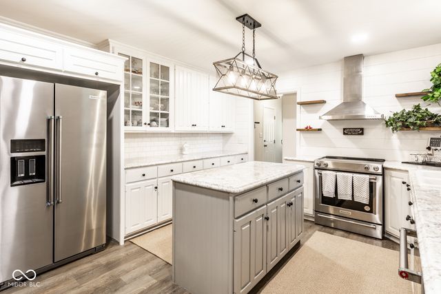 5325 Far Hill Road, Indianapolis, IN 46226