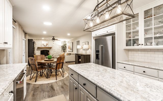 5325 Far Hill Road, Indianapolis, IN 46226