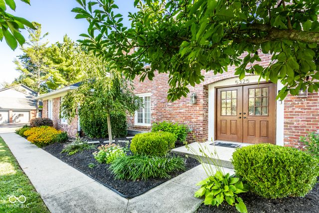 5325 Far Hill Road, Indianapolis, IN 46226