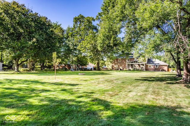 5325 Far Hill Road, Indianapolis, IN 46226