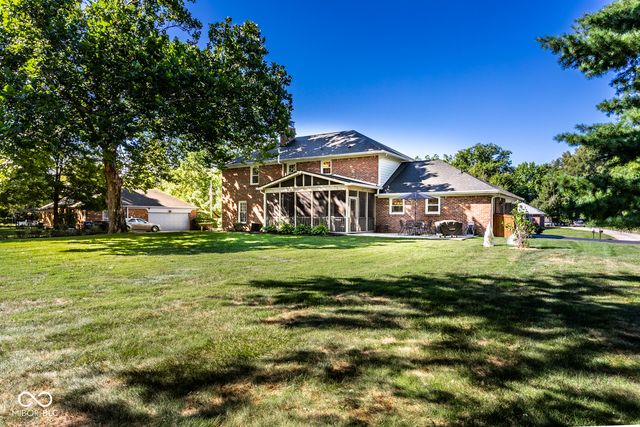 5325 Far Hill Road, Indianapolis, IN 46226